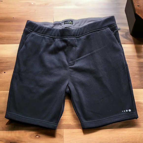 NWT Mens XCELSIUS ACTIVE Shorts Size LARGE
